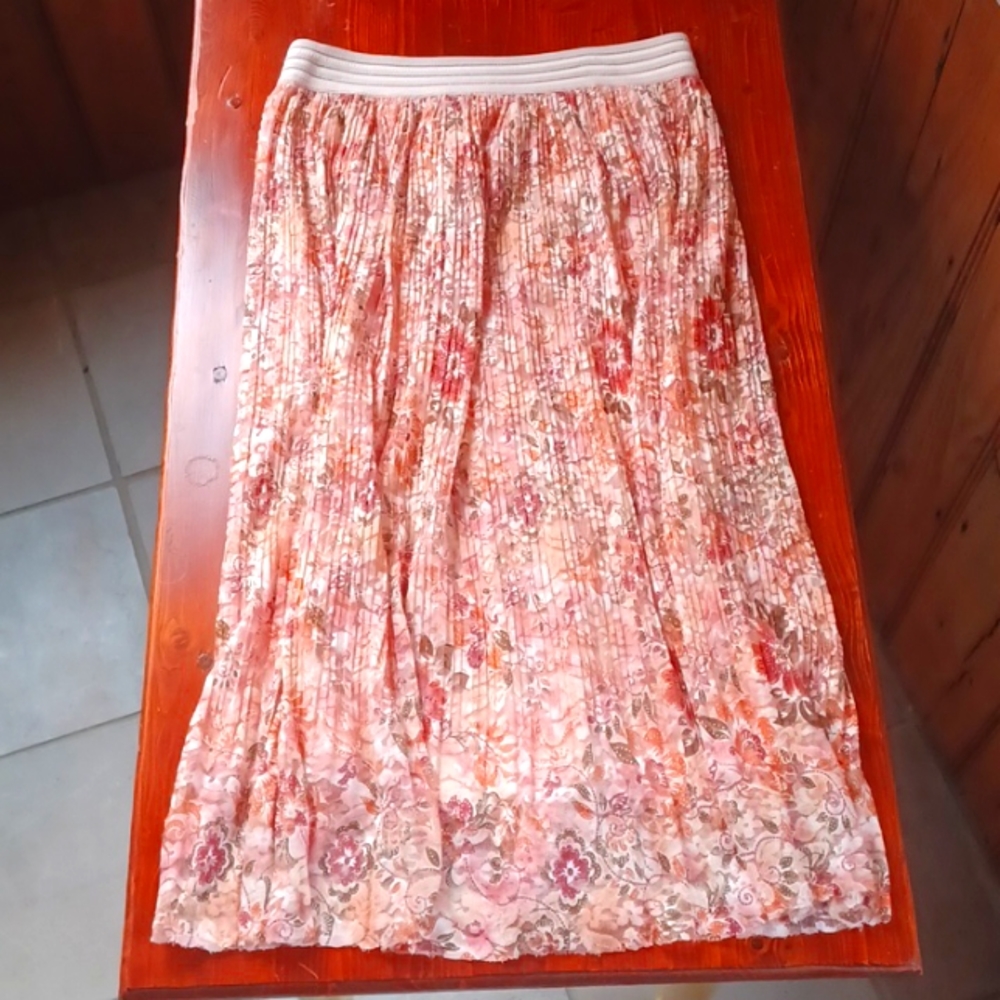 Floral skirt